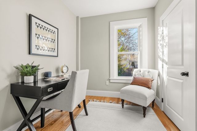 158 Central St, Rockland, MA 02370