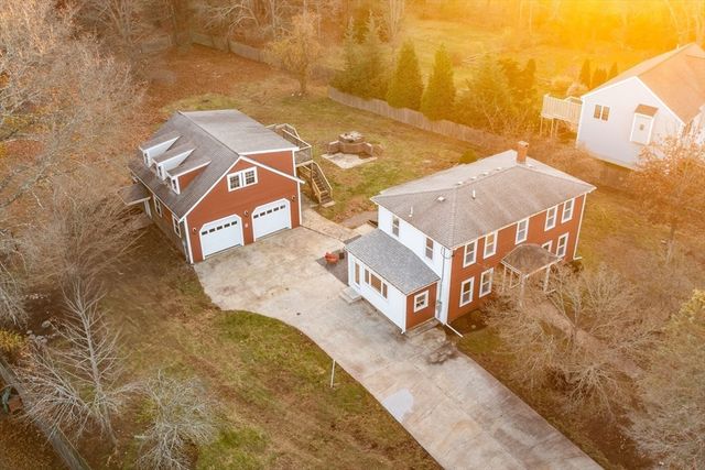 158 Central St, Rockland, MA 02370