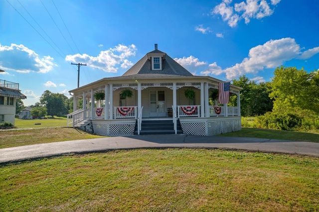 232 N MAIN Street, Cambridge Springs, PA 16403