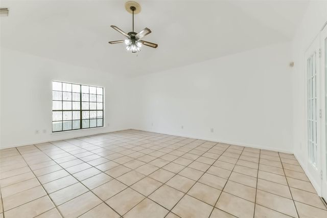 8022 17th Green Drive, Humble, TX 77346