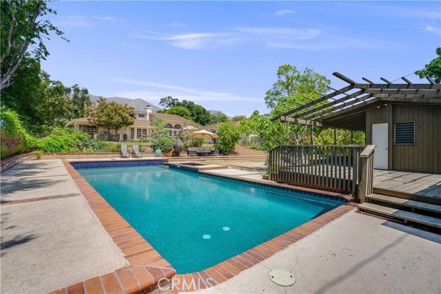 950 Hampton, Arcadia, CA 91006