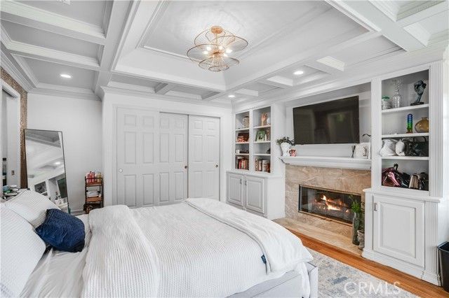 950 Hampton, Arcadia, CA 91006