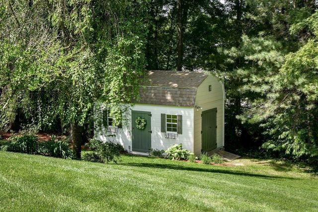 35 Orchard Road, Ashland, MA 01721