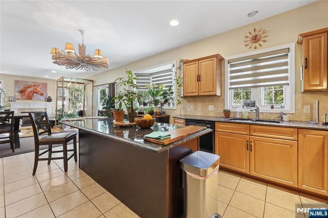 6 Lamring Drive, Fair Lawn, NJ 07410