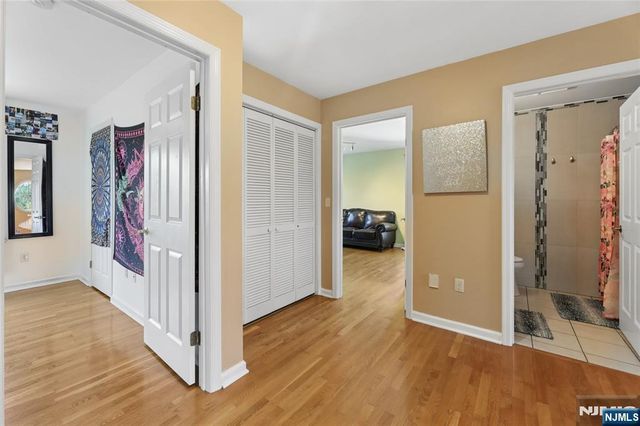 6 Lamring Drive, Fair Lawn, NJ 07410