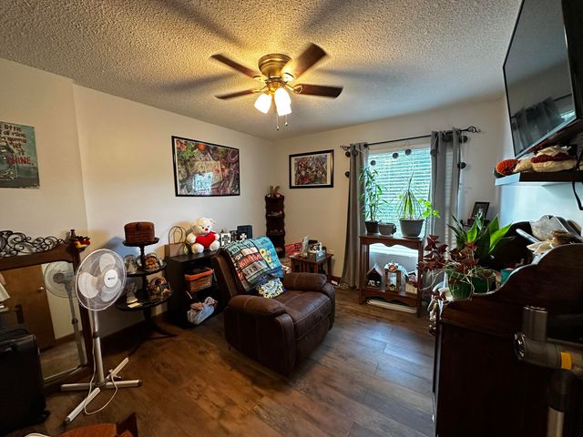 1905 Crestridge RD, Bassett, VA 24055