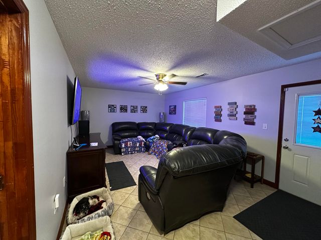 1905 Crestridge RD, Bassett, VA 24055