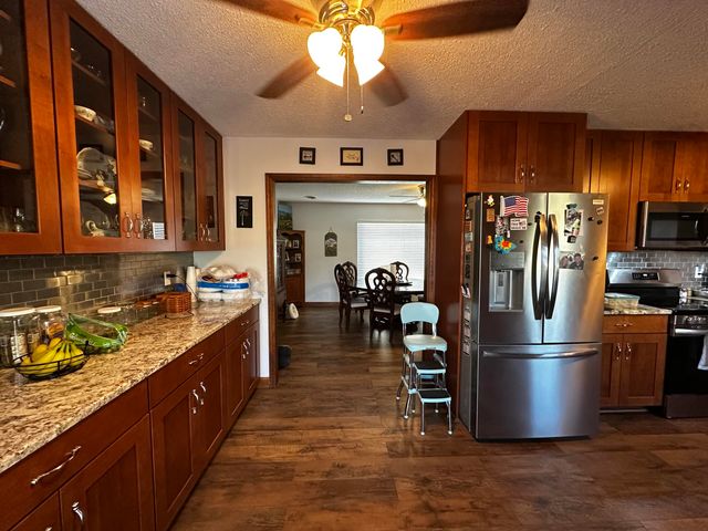 1905 Crestridge RD, Bassett, VA 24055