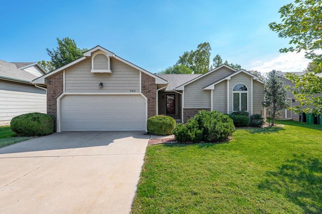 2416 N Amarado St, Wichita, KS 67205