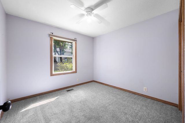 2416 N Amarado St, Wichita, KS 67205