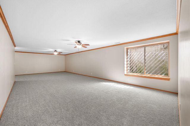 2416 N Amarado St, Wichita, KS 67205