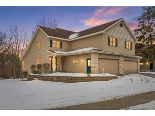 1482 Riverside Drive #1482, River Falls, WI 54022