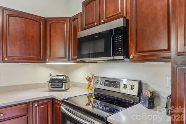 3311 Sandy Drive 1, Hendersonville, NC 28792