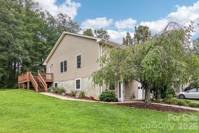 3311 Sandy Drive 1, Hendersonville, NC 28792