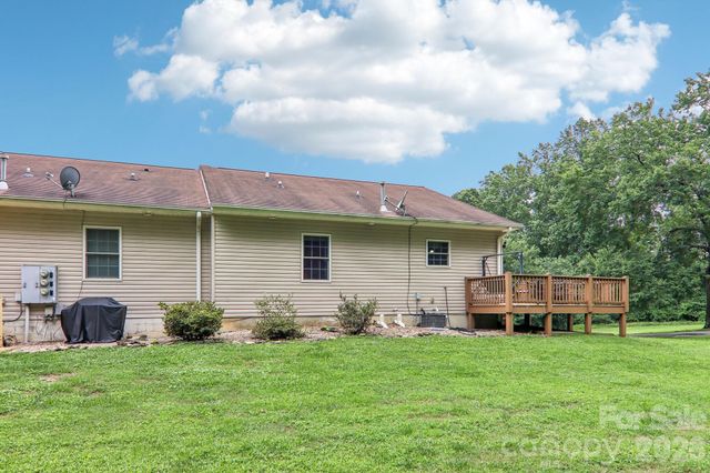 3311 Sandy Drive 1, Hendersonville, NC 28792