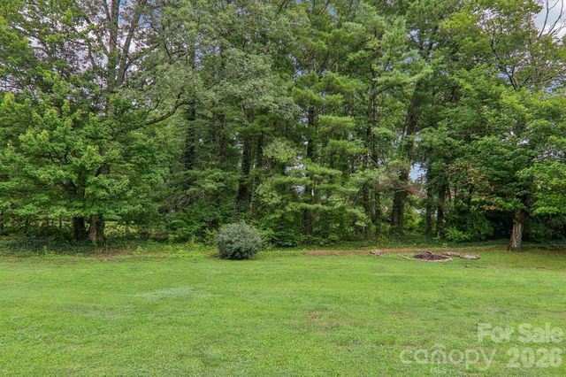 3311 Sandy Drive 1, Hendersonville, NC 28792