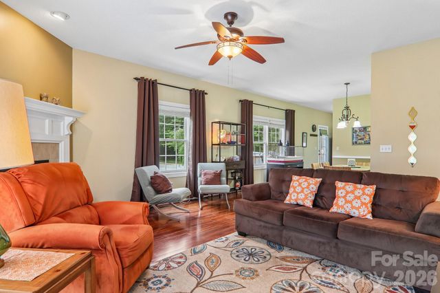 3311 Sandy Drive 1, Hendersonville, NC 28792