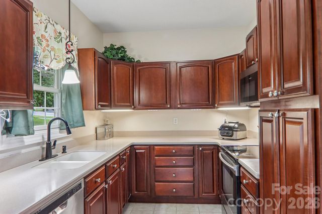 3311 Sandy Drive 1, Hendersonville, NC 28792