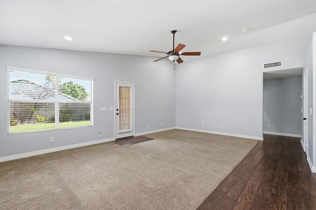 9625 W Runion Drive, Peoria, AZ 85382