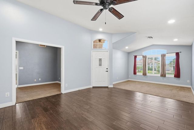 9625 W Runion Drive, Peoria, AZ 85382