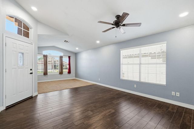 9625 W Runion Drive, Peoria, AZ 85382