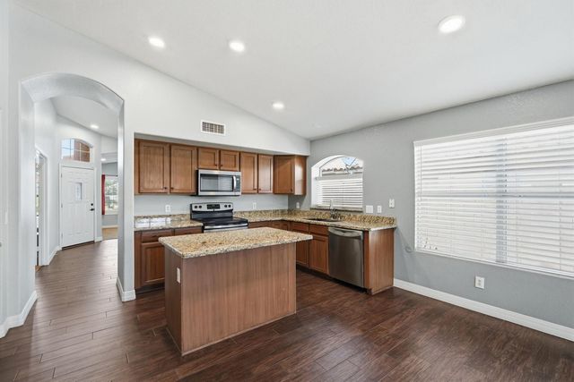 9625 W Runion Drive, Peoria, AZ 85382