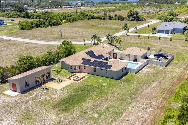 3016 SMILODON TRAIL, Ruskin, FL 33570