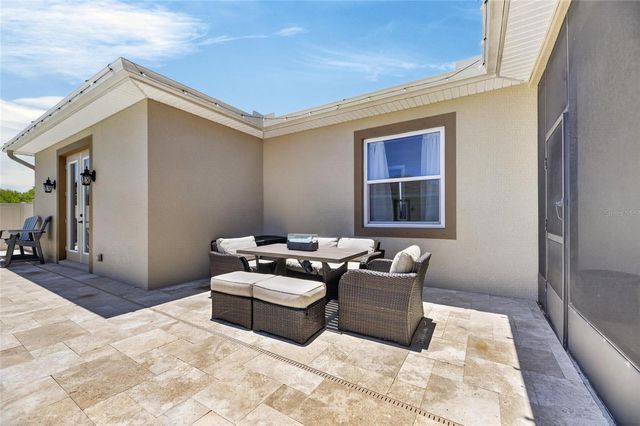 3016 SMILODON TRAIL, Ruskin, FL 33570