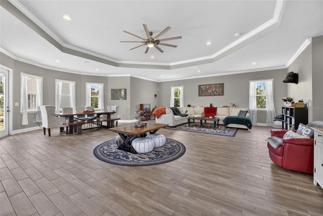 3016 SMILODON TRAIL, Ruskin, FL 33570