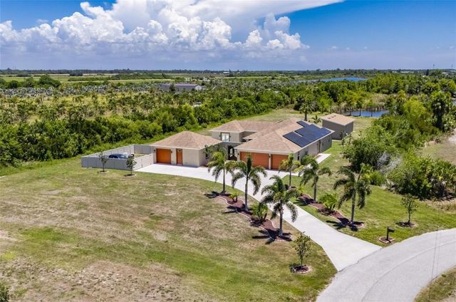 3016 SMILODON TRAIL, Ruskin, FL 33570