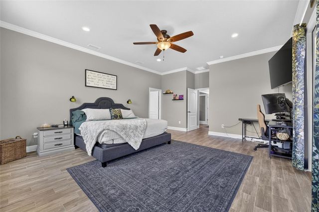 3016 SMILODON TRAIL, Ruskin, FL 33570