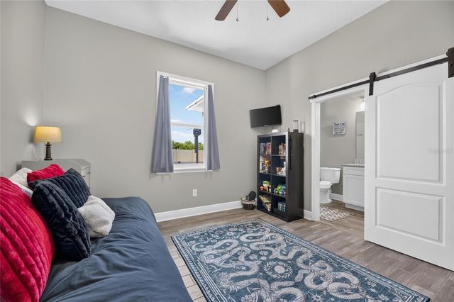 3016 SMILODON TRAIL, Ruskin, FL 33570