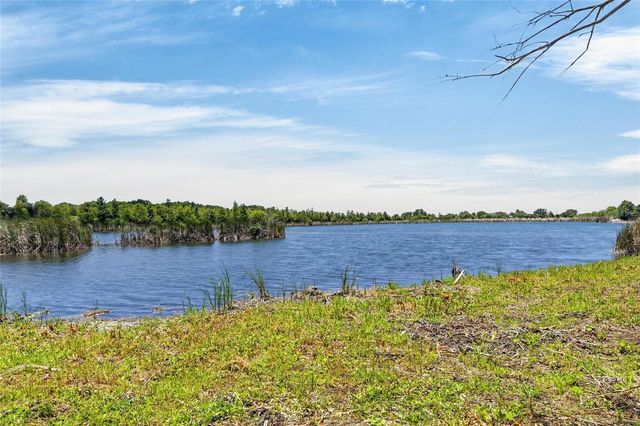 3016 SMILODON TRAIL, Ruskin, FL 33570