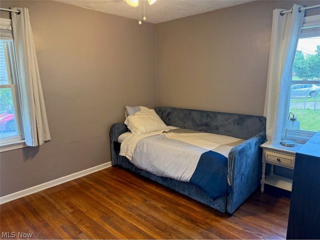 21203 Raymond Street, Maple Heights, OH 44137