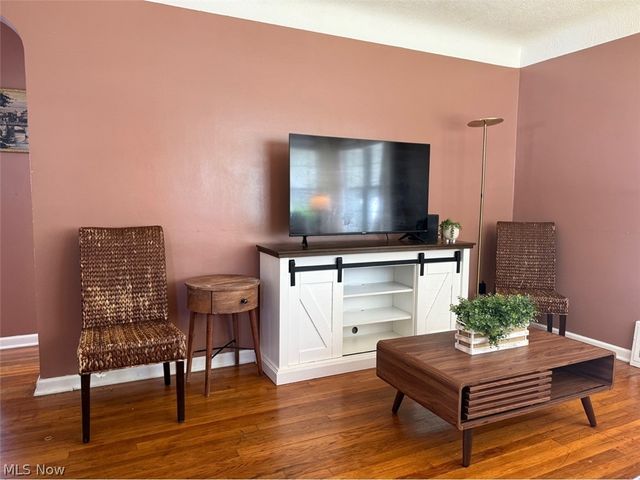 21203 Raymond Street, Maple Heights, OH 44137