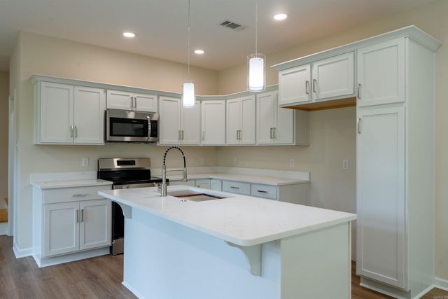 31 N Winkley Shoals Cove, Heber Springs, AR 72543
