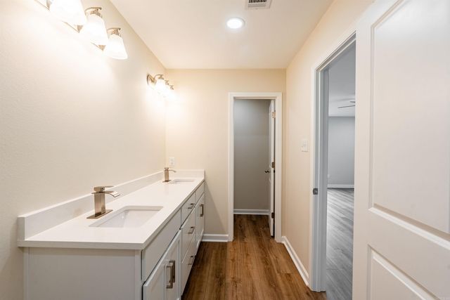 31 N Winkley Shoals Cove, Heber Springs, AR 72543