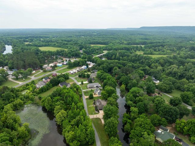 31 N Winkley Shoals Cove, Heber Springs, AR 72543