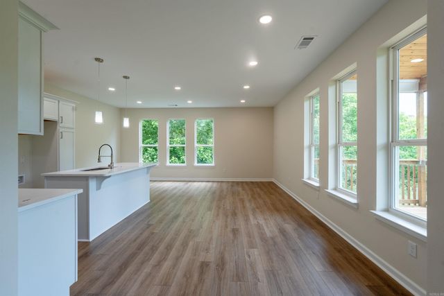 31 N Winkley Shoals Cove, Heber Springs, AR 72543