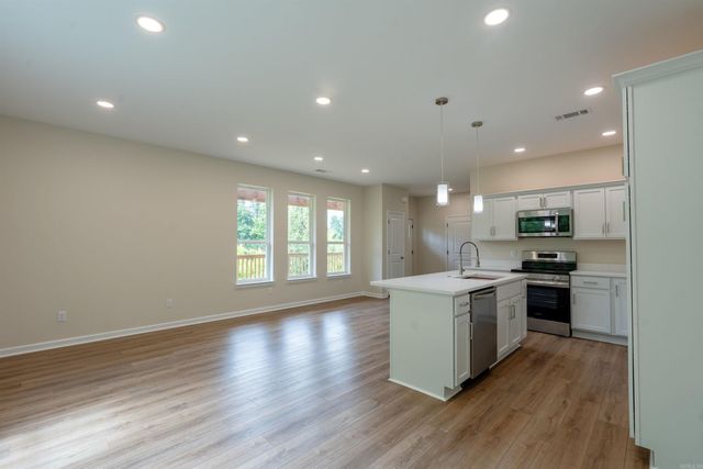 31 N Winkley Shoals Cove, Heber Springs, AR 72543