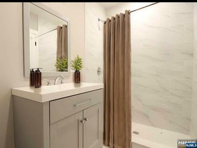 378 Forest Street 2, Kearny, NJ 07032