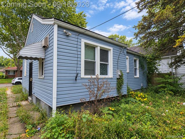 19167 Lumpkin Street, Detroit, MI 48234