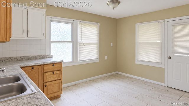 19167 Lumpkin Street, Detroit, MI 48234
