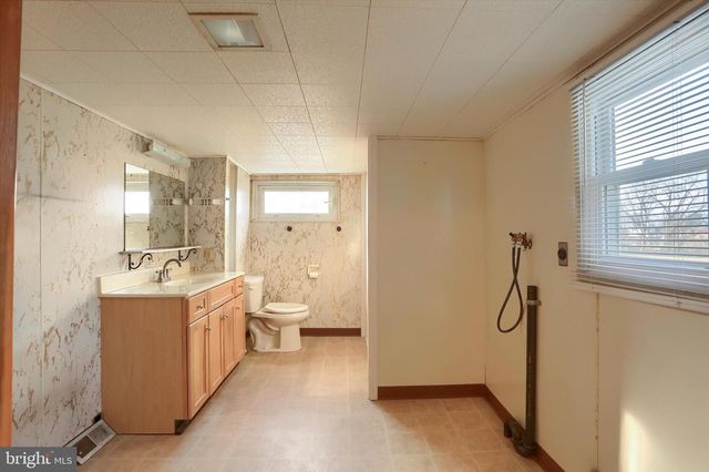 1574 LAFAYETTE ST, Lebanon, PA 17042