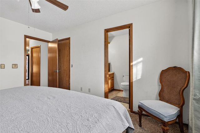 1778 Lionsgate Circle, Bethany, OK 73008