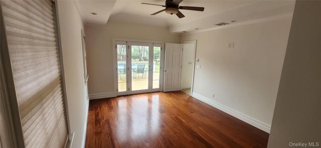 1524 Express Drive S 1st Floor, Brentwood, NY 11717