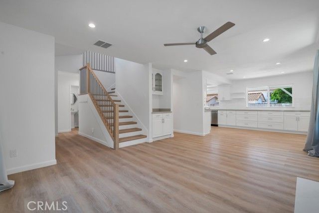 19828 Lull, Winnetka (los Angeles), CA 91306