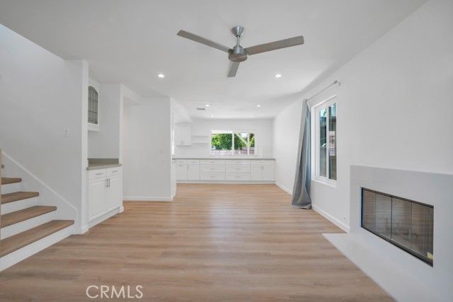 19828 Lull, Winnetka (los Angeles), CA 91306