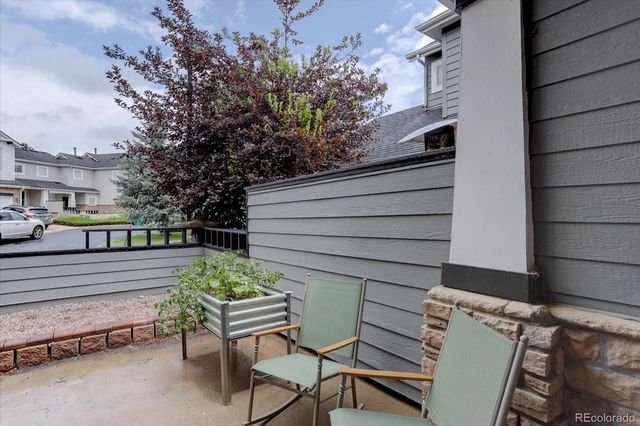 2550 Winding River Drive M2, Broomfield, CO 80023