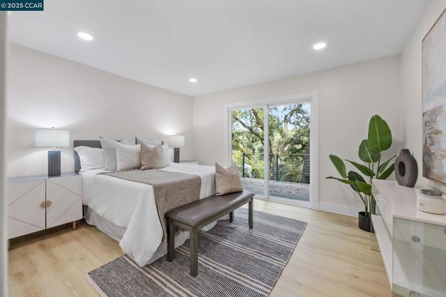 7 Los Amigos, Orinda, CA 94563